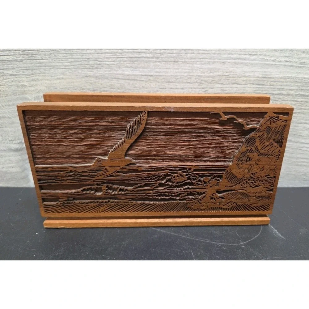 LASER ENGRAVED BIRD OCEAN CLIFF BEACH WALNUT LETTER ENVELOPE HOLDER E8